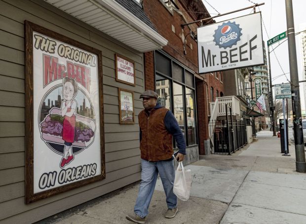 The Original Mr. Beef, where exteriors for the show "The Bear" were filmed, is seen on North Orleans Street in River North on Dec. 19, 2022. (Brian Cassella/Chicago Tribune)