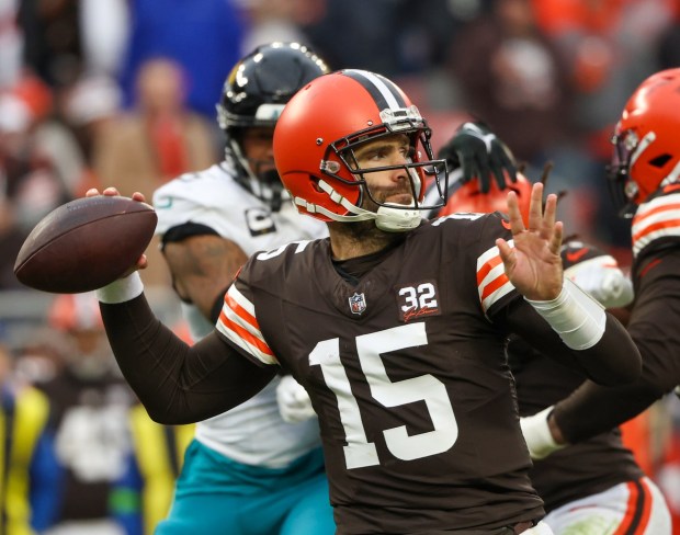 Joe Flacco throws Dec. 10 against the Jaguars. (Tim Phillis - For The News-Herald)