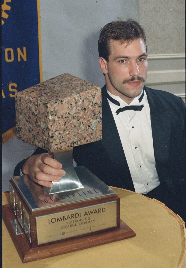 Chris Spielman winner of the 1987 Lombardi Award  had two interceptions and returned one for a touchdown during Ohio State's win over Texas A&M in the 1987 Cotton Bowl. (Associated Press file)